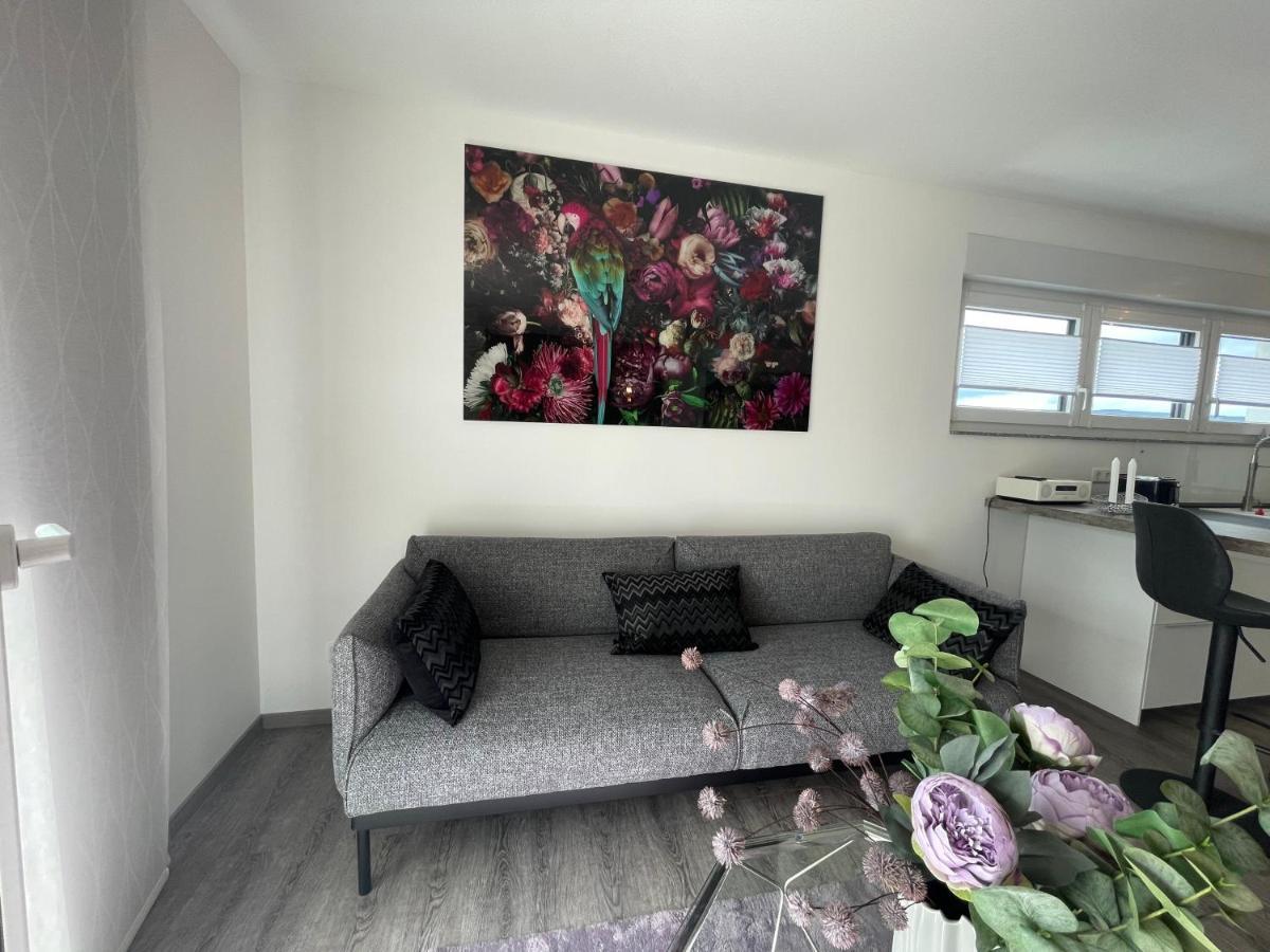 Exklusive Wohnung Zentral Mit Grossem Balkon Losheim am See Exterior foto